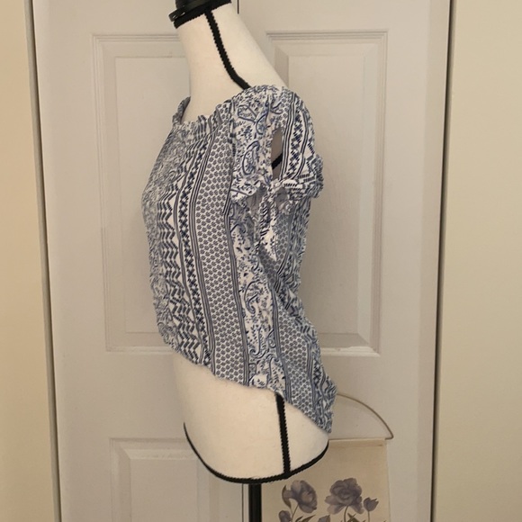 Lulu’s Blue Bandanna Print Off the Shoulder Top - Picture 2 of 8